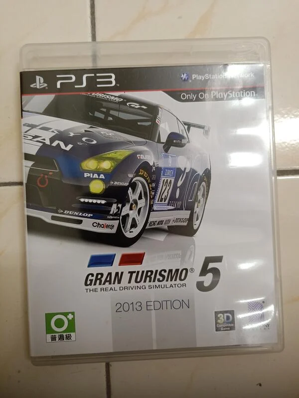 《PS3跑車浪漫旅5 2013年版 Gran Turismo 5 2013 EDITION》 附操作手冊  遊戲光碟