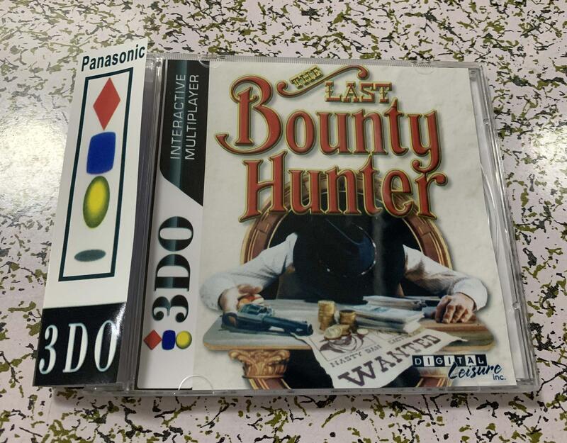 3DO 盒裝彩盤附邊紙 The Last Bounty Hunter 英文版『兩盤起售』